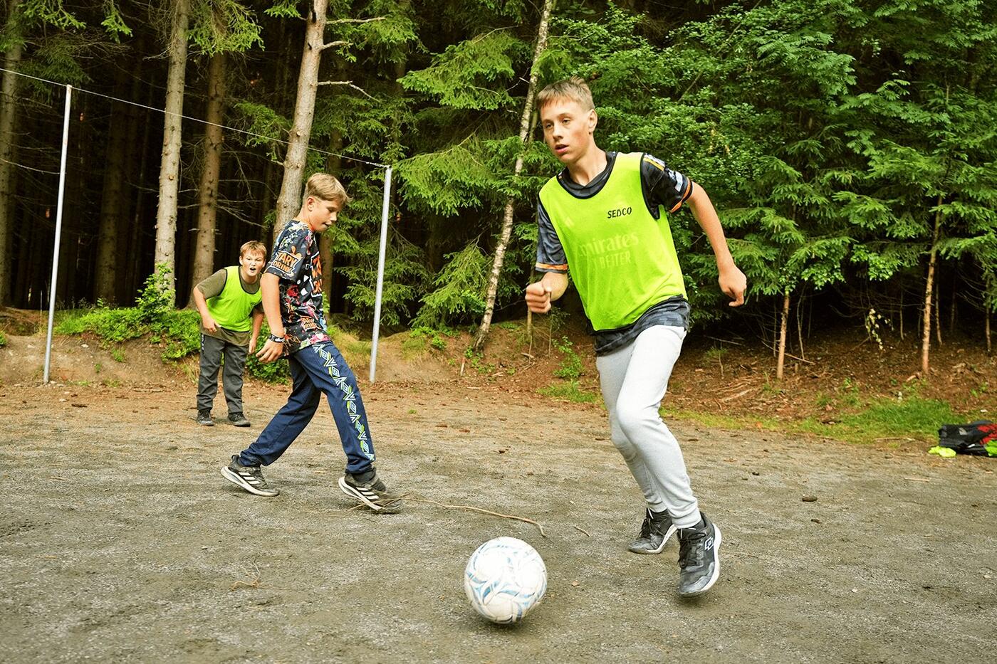Fotbalový program na Tary Campu
